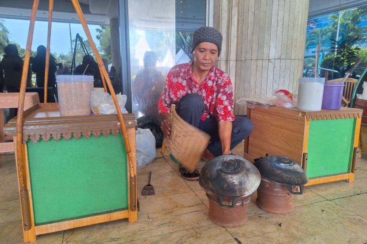 Pemkot Jakarta Utara gelar bazar kuliner "Jajanan Legendaris"