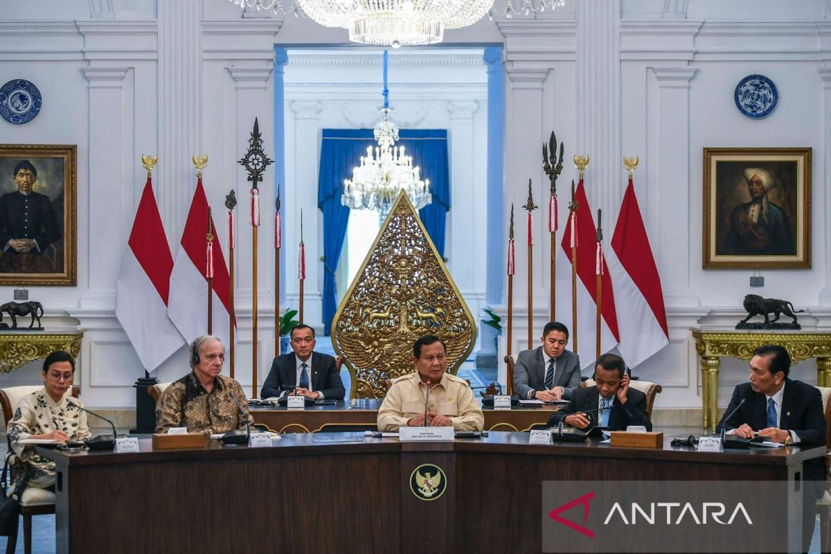 Prabowo membahas Danantara dengan Ray Dalio, para taipan Indonesia