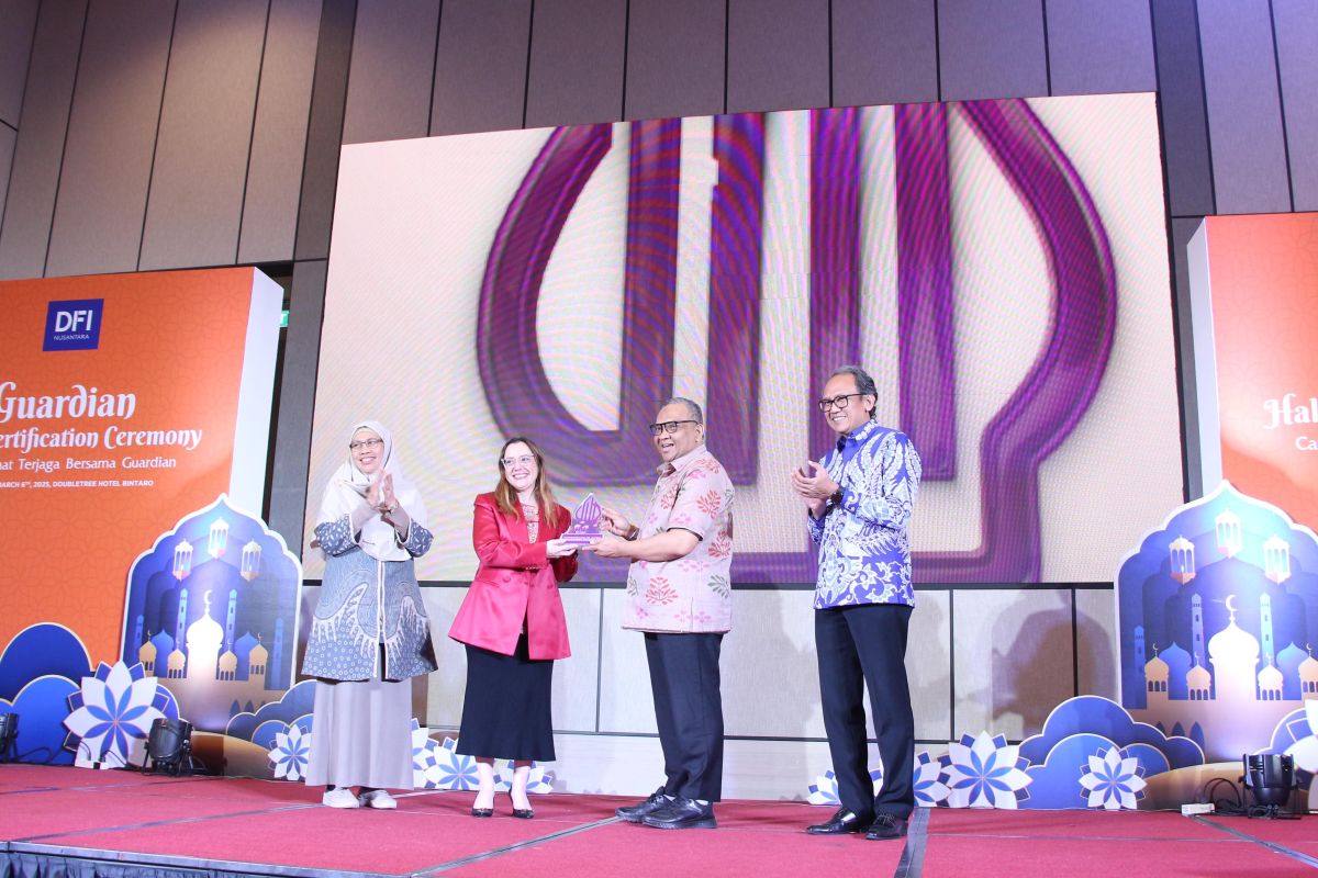 Guardian peroleh sertifikasi halal dari BPJPH