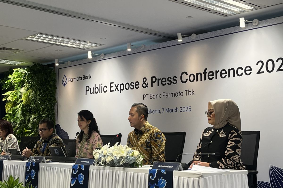 Rupiah bisa peroleh sentimen positif jika kebijakan DHE SDA berhasil