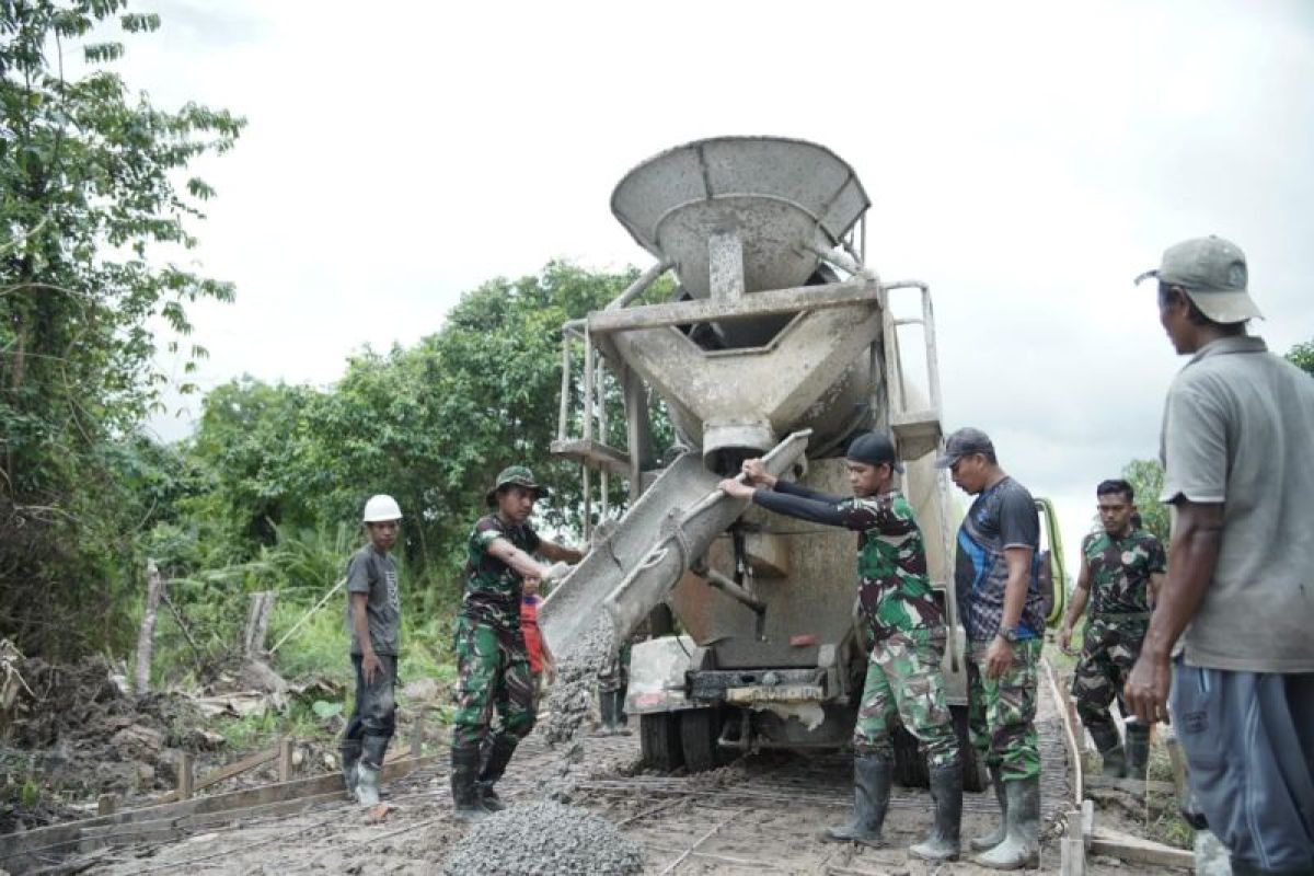 Semenisasi Jalan Terus Dikebut Satgas TMMD  Ke-123 di Tarakan