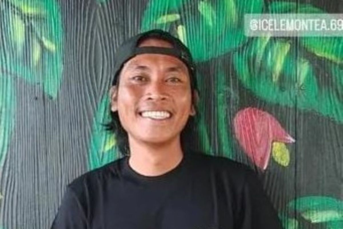 Pelatih selancar asal Lombok Tengah meninggal dunia di terjang ombak