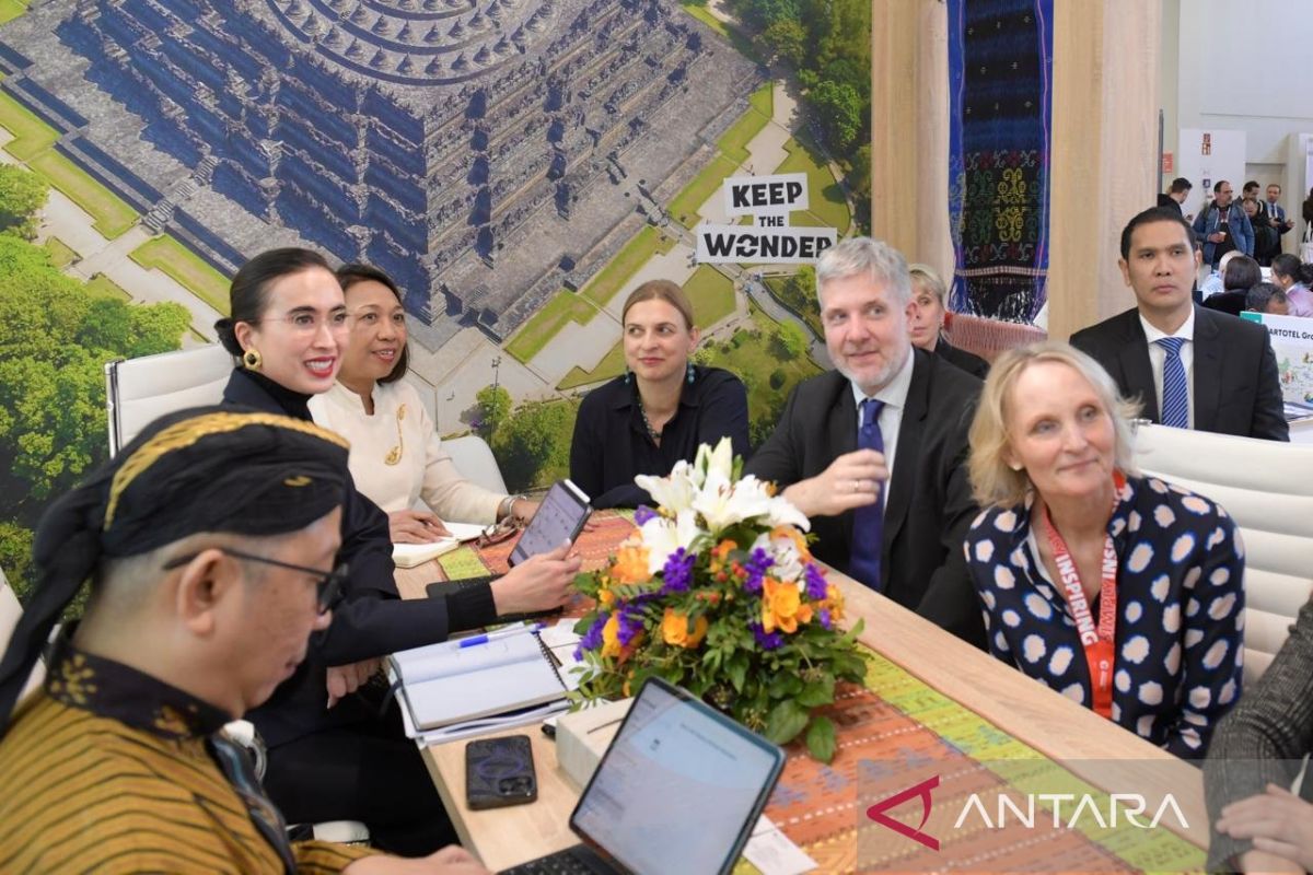 Minister encourages Indonesian tourism promotion in Germany