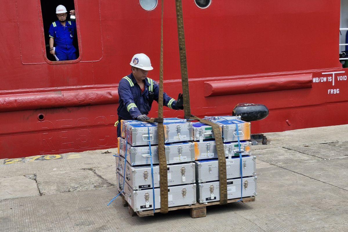 PT Telkom percepat perbaikan kabel laut Kabupaten Buru