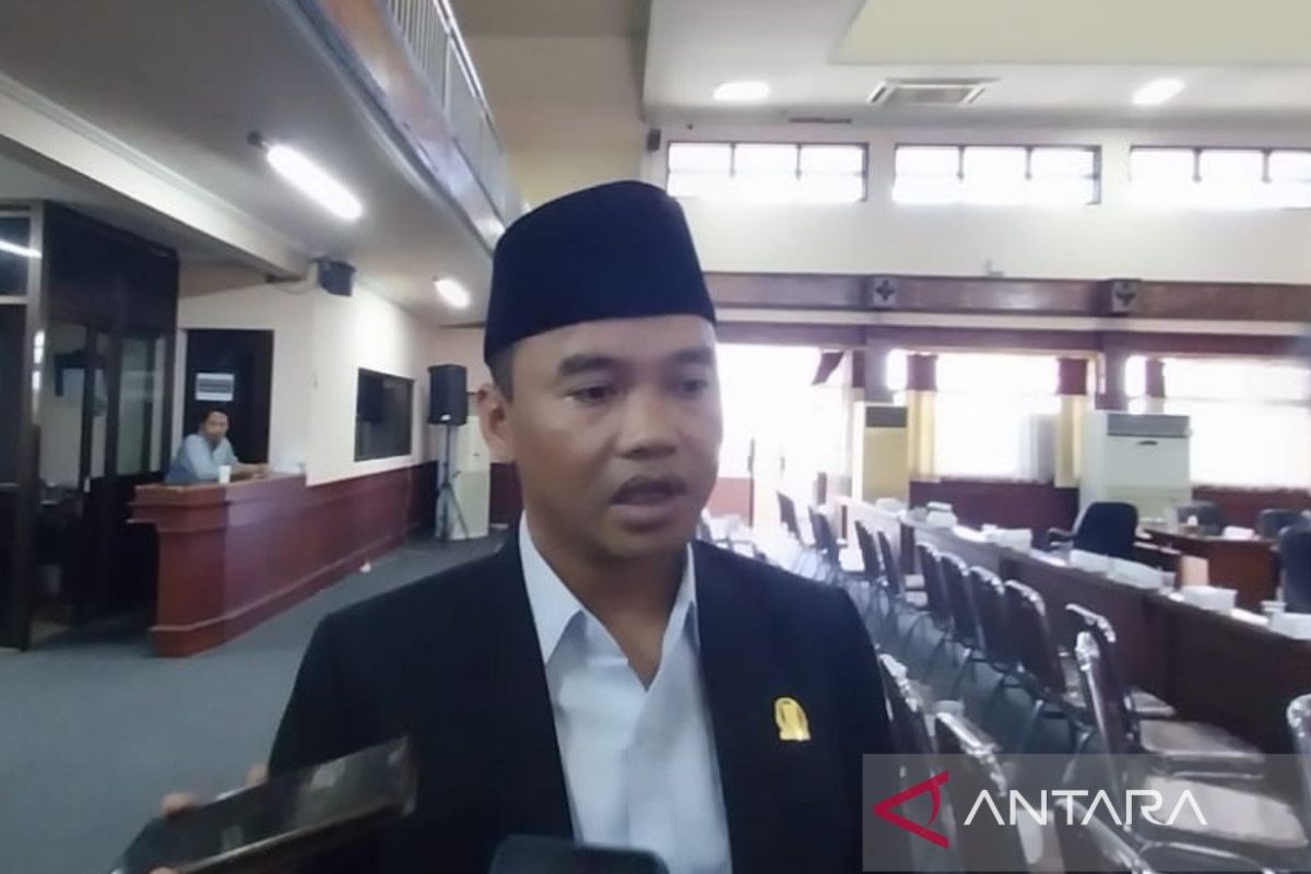 DPRD NTB dukung pemberian hibah Rp300 juta untuk desa/kelurahan