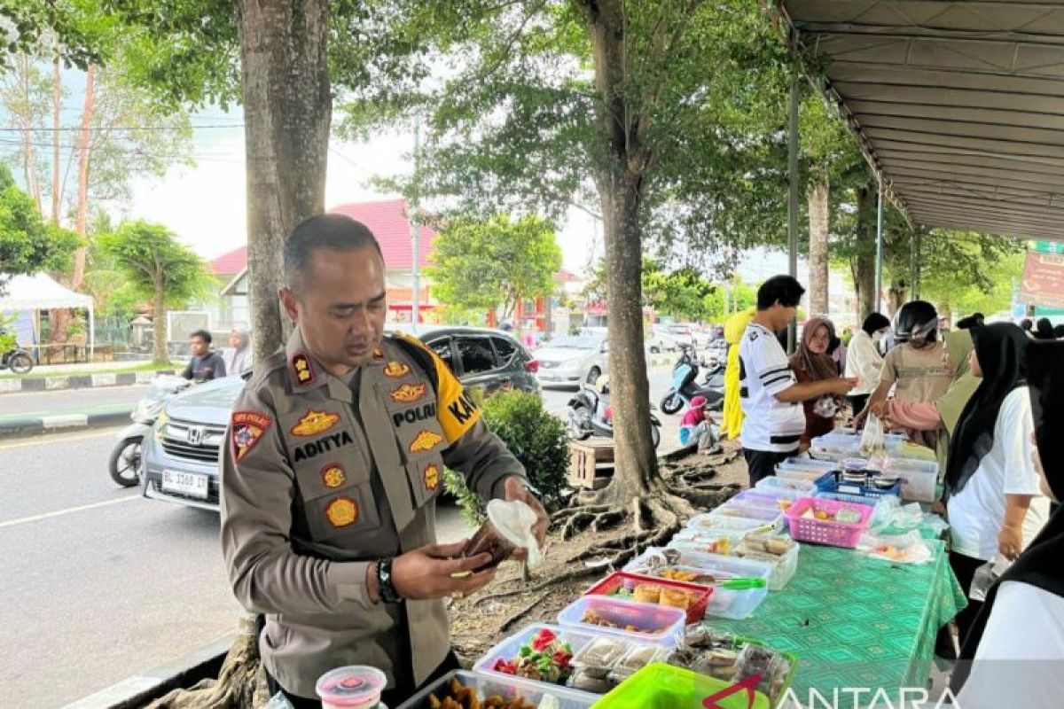 Polres Bangka Tengah gencarkan kegiatan patroli pasar Ramadhan
