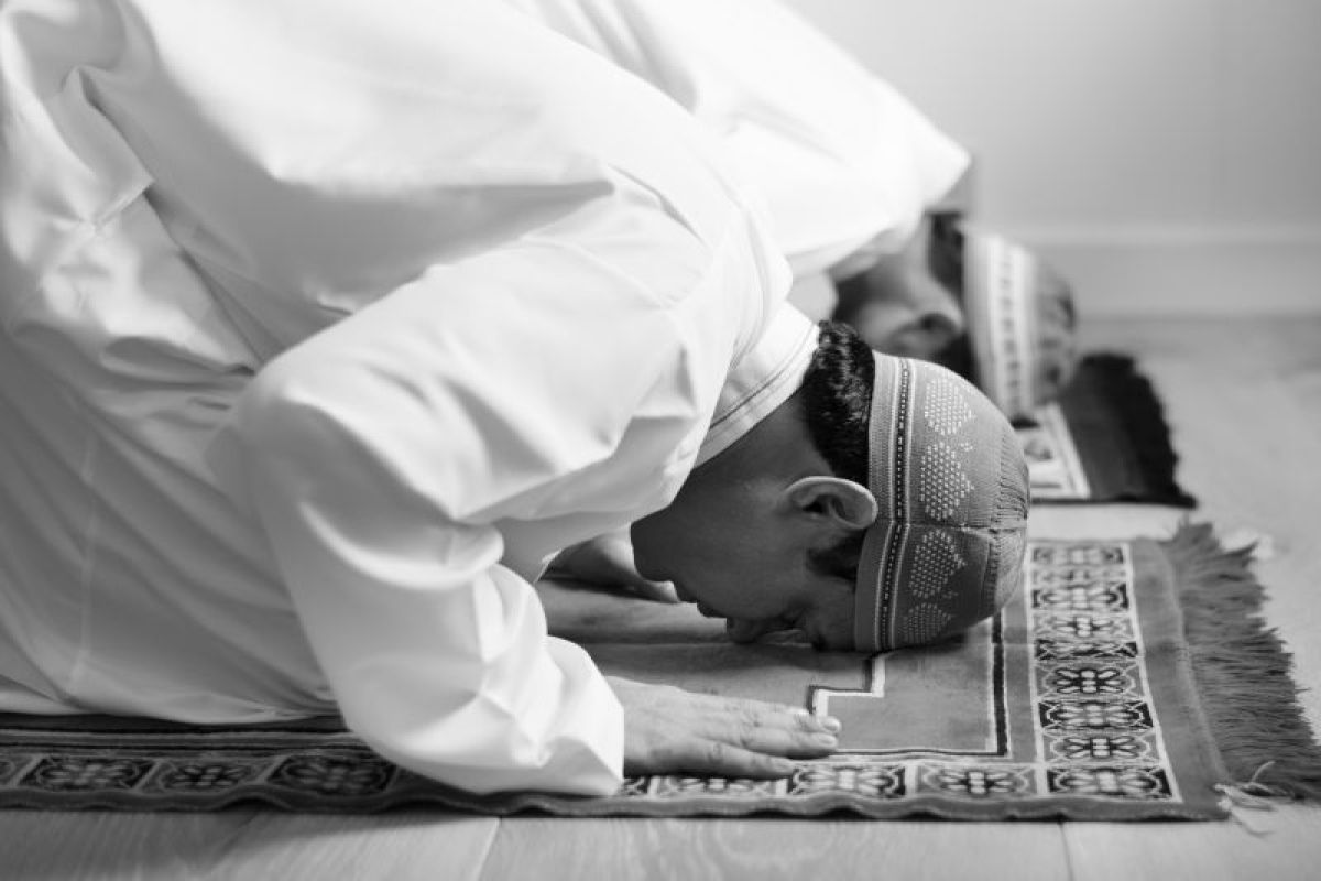 Bukan sekadar ibadah, sujud ternyata bisa tingkatkan kesehatan otak
