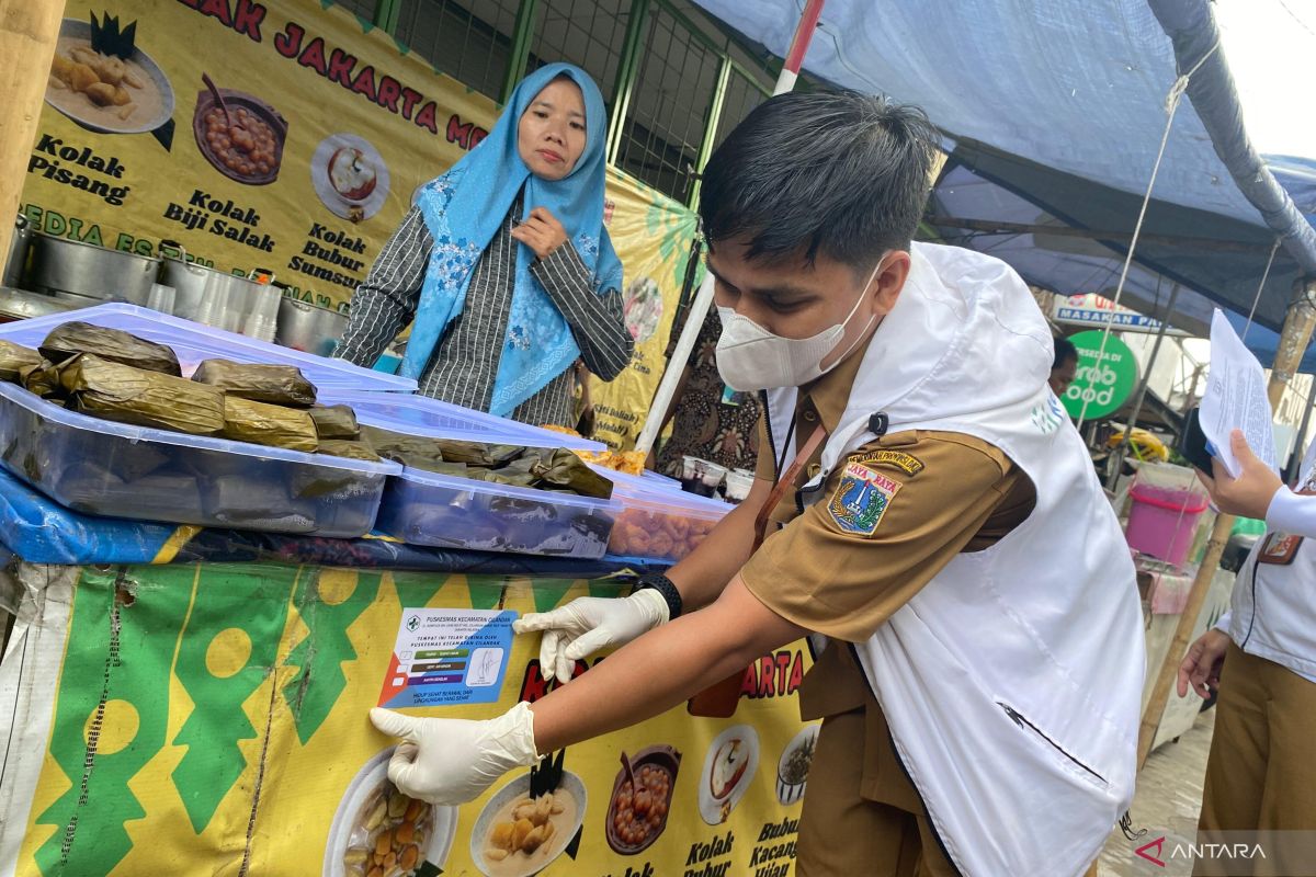 Pembeli diimbau perhatikan kebersihan dan tampilan takjil