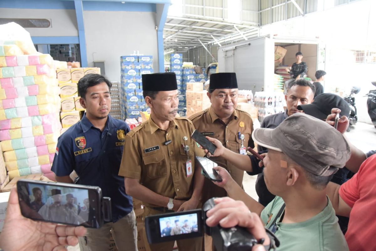 Minyak goreng tak sesuai takaran, Disdagprin Bengkalis sidak ke sejumlah gudang