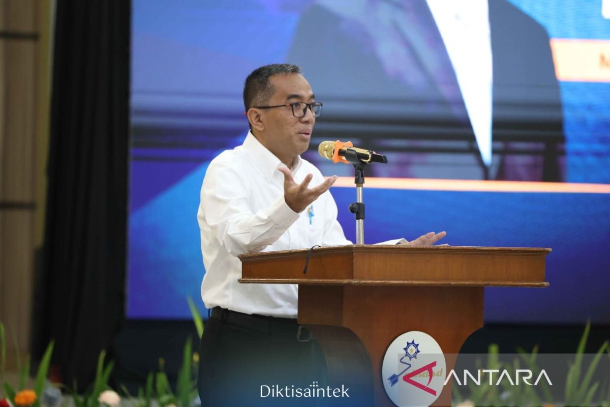 Kemdiktisaintek dan Pindad teken MoU kerja sama  pacu hilirisasi