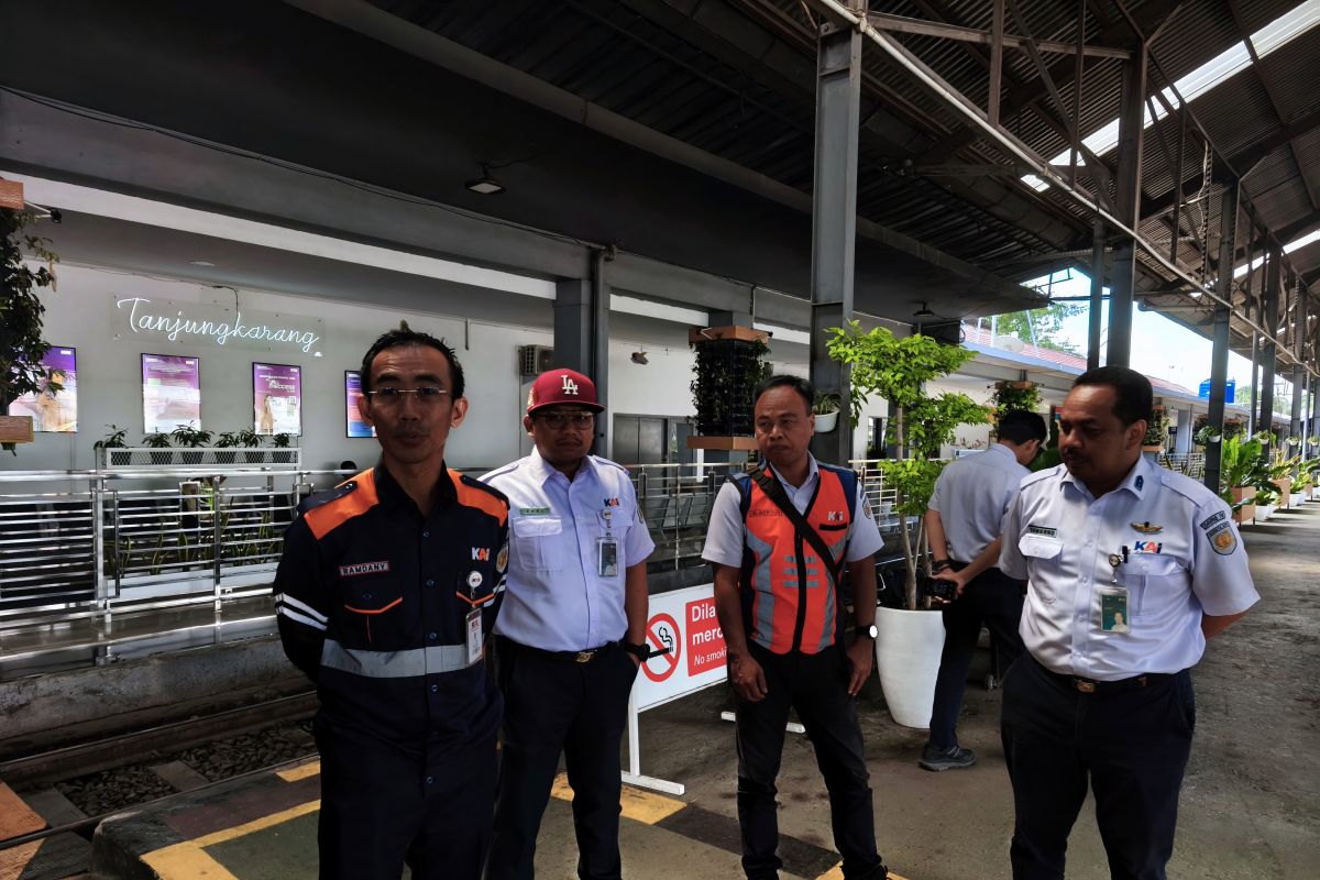 KAI Divre IV terima sembilan unit KA dukung kelancaran arus mudik