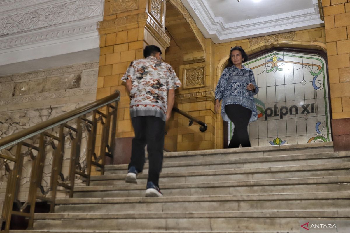 Polri geledah PTPN XI soal dugaan korupsi revitalisasi pabrik gula