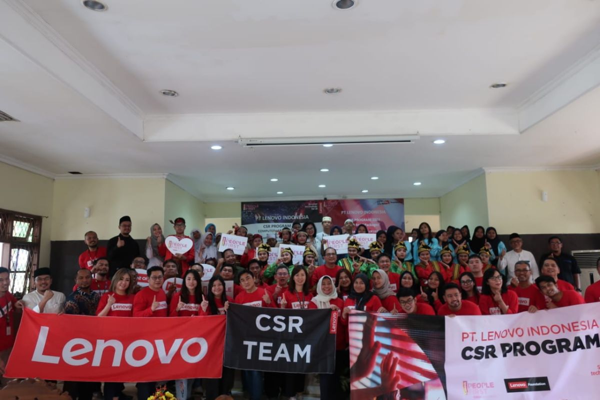 Lenovo Indonesia komitmen donasikan laptop dan sembako di Jadetabek