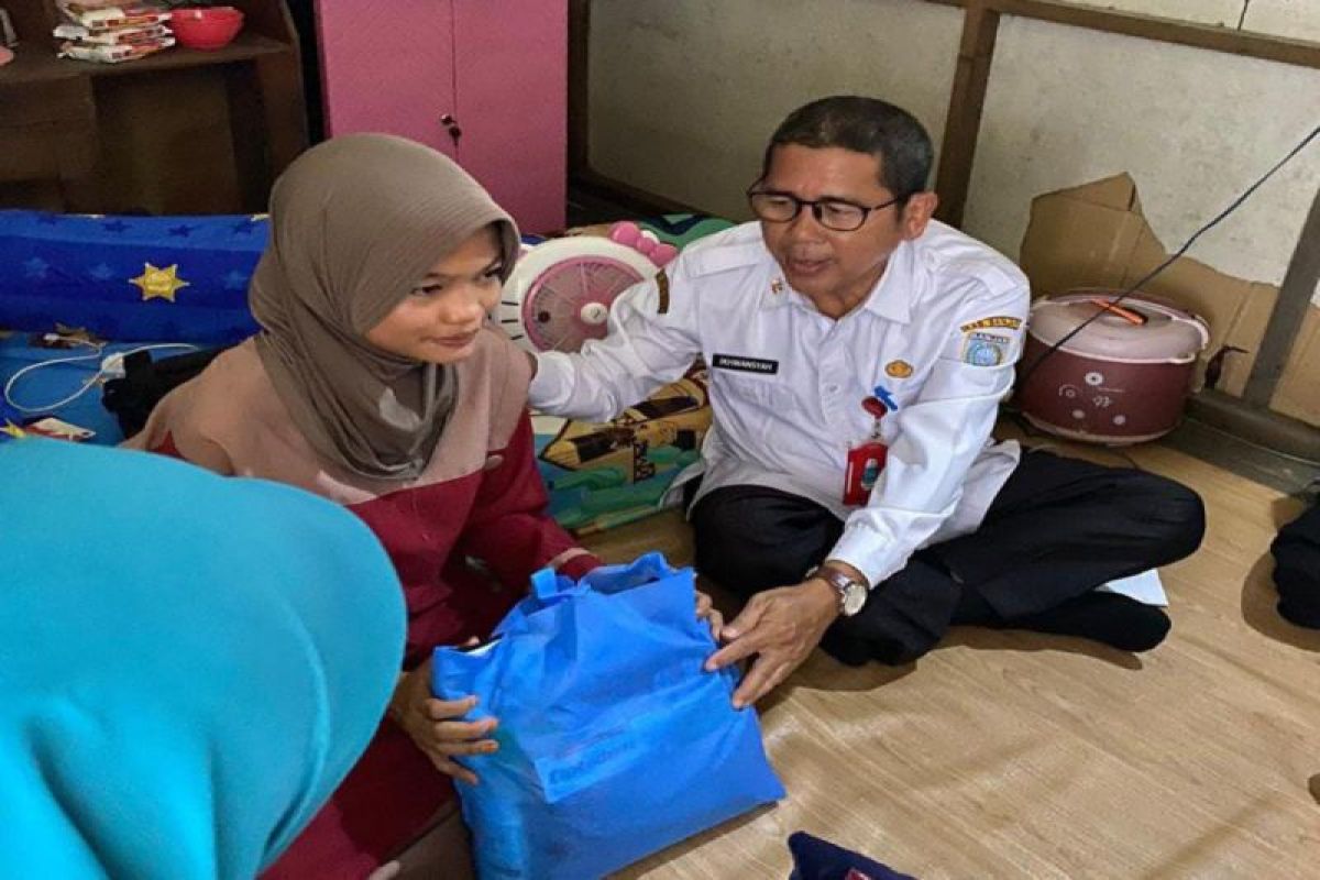 Pemkab Banjar bantu remaja hidup sebatang kara di Sungai Tabuk