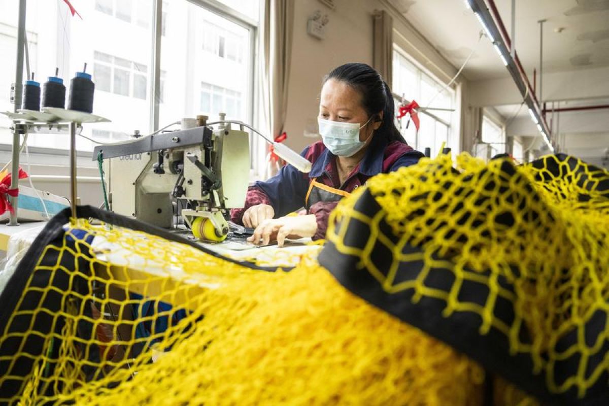 Produsen jaring ikan di China tengah raih sukses melalui transformasi