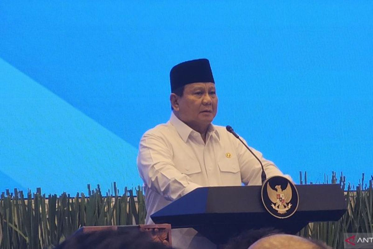 Government committed to breaking chain of poverty: Prabowo