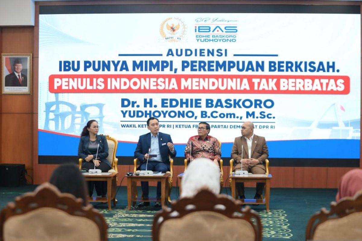 Waka MPR: Menulis dan membaca mempertajam pikiran