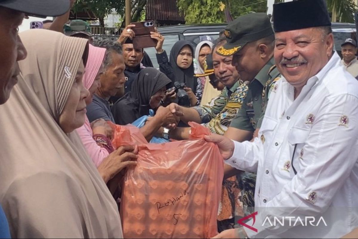 Pemkab Nagan Raya gelar operasi pasar jelang Idul Fitri