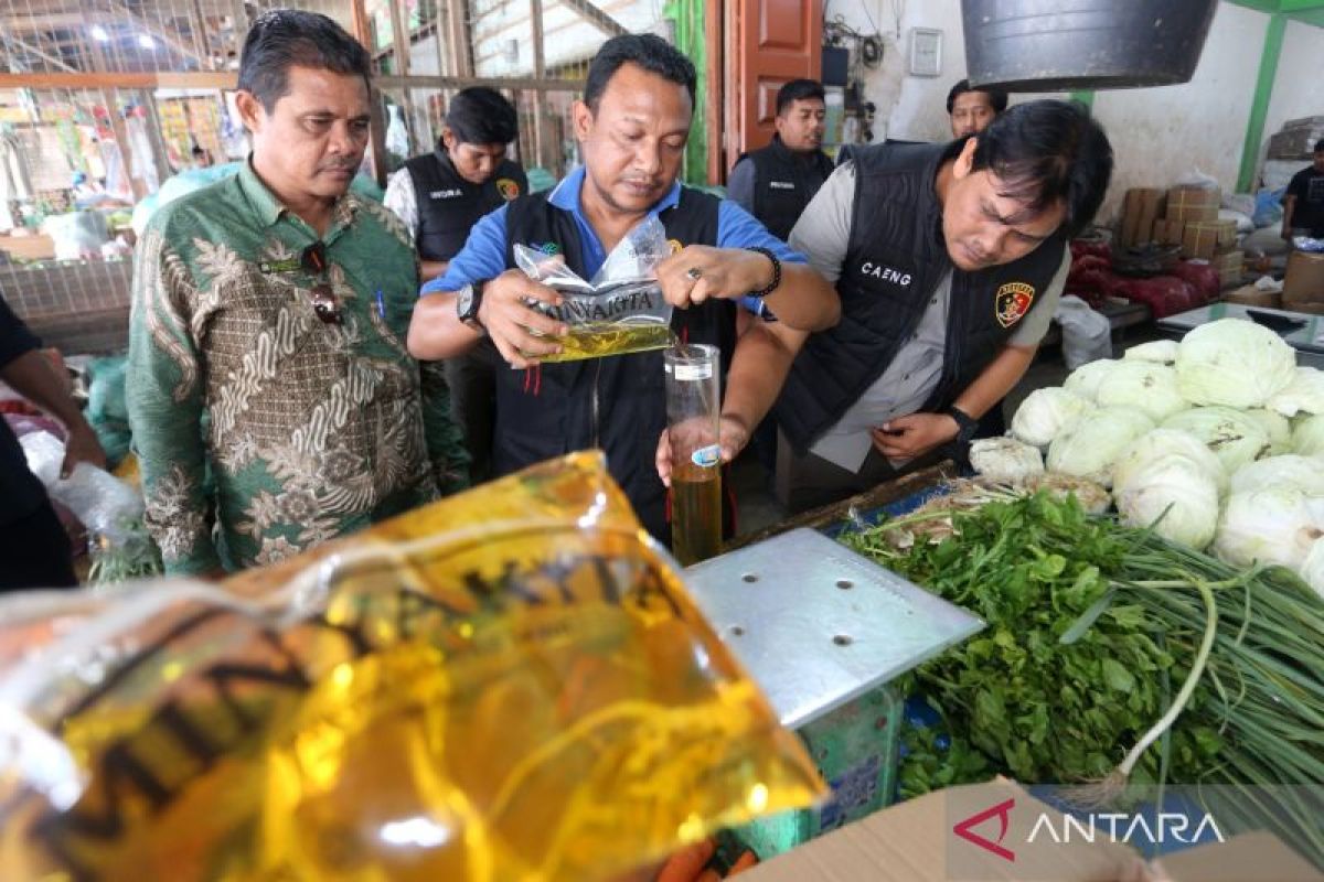 Daftar harga pangan hari ini, cabai rawit tembus Rp92.500/kg
