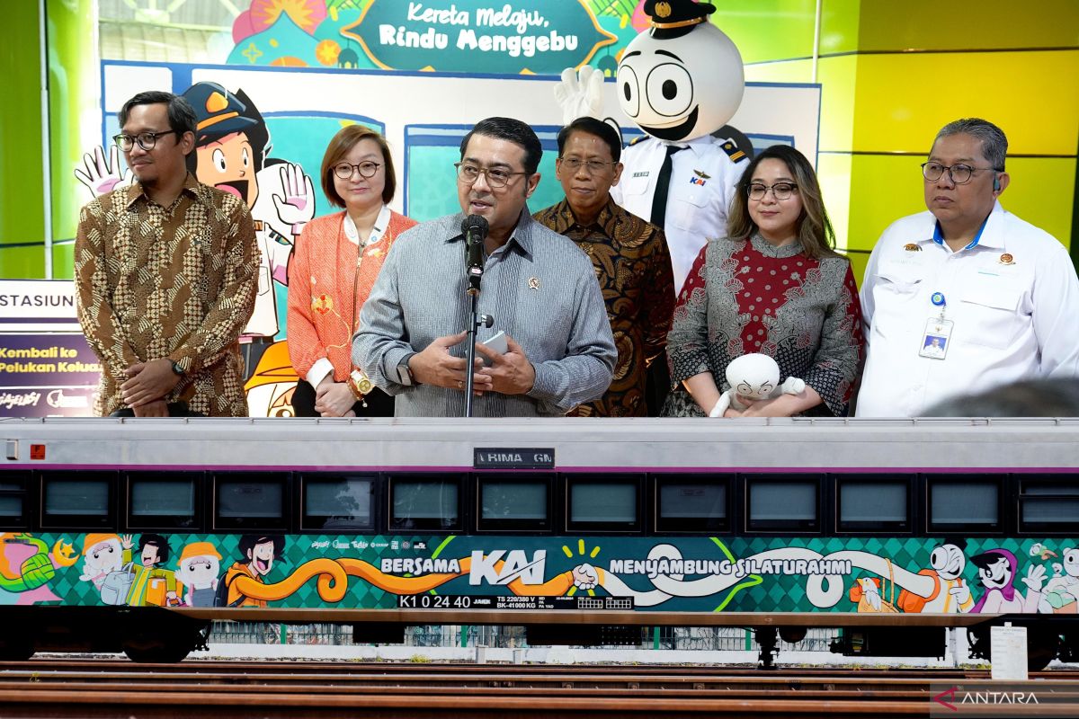 Kemenekraf-KAI hadirkan karakter komik lokal di stasiun dan gerbong
