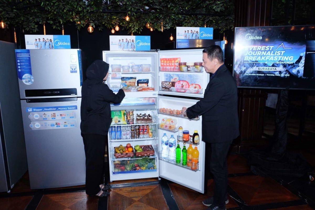 Midea luncurkan kulkas Everest hemat energi dan terjangkau