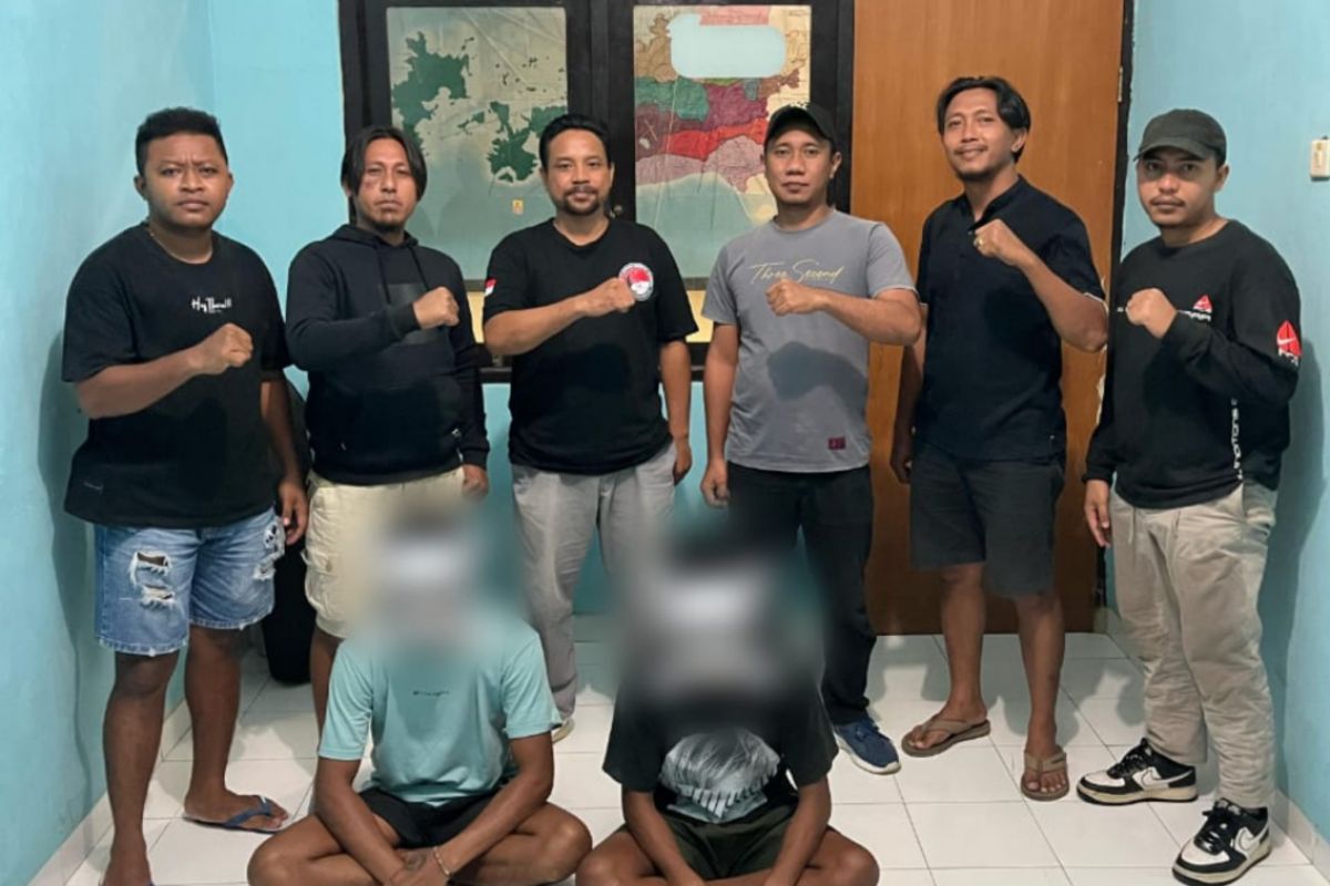 Polisi tangkap dua pemuda pengedar sabu di Labuan Bajo