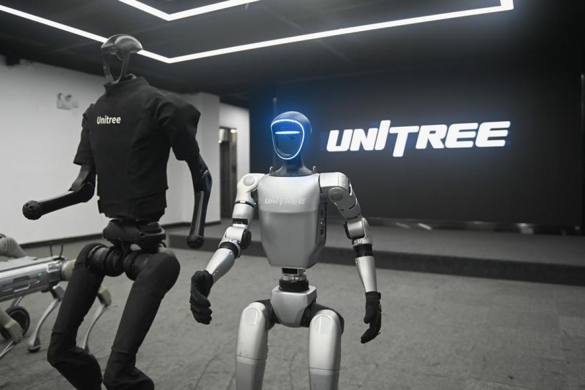 Demam robot humanoid di China picu lonjakan penyewaan