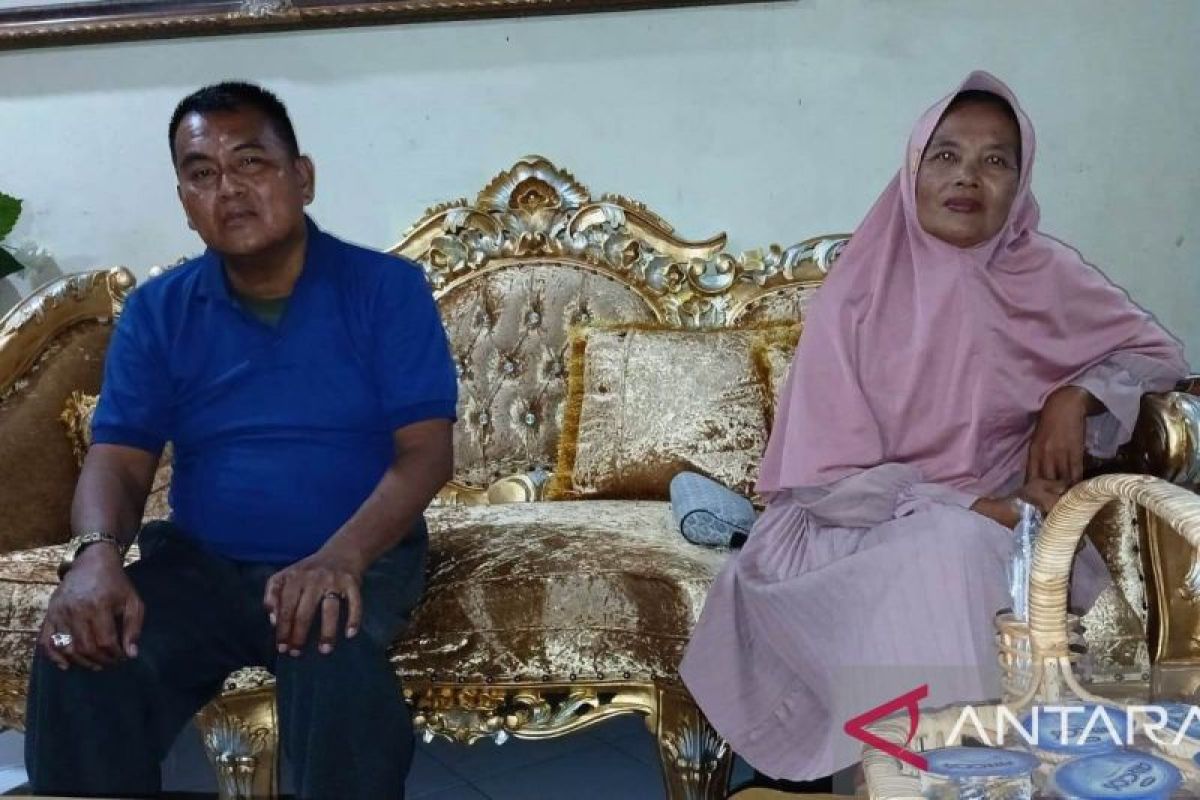 Sapu lidi pelepah sawit Kampar sampai ke mancanegara