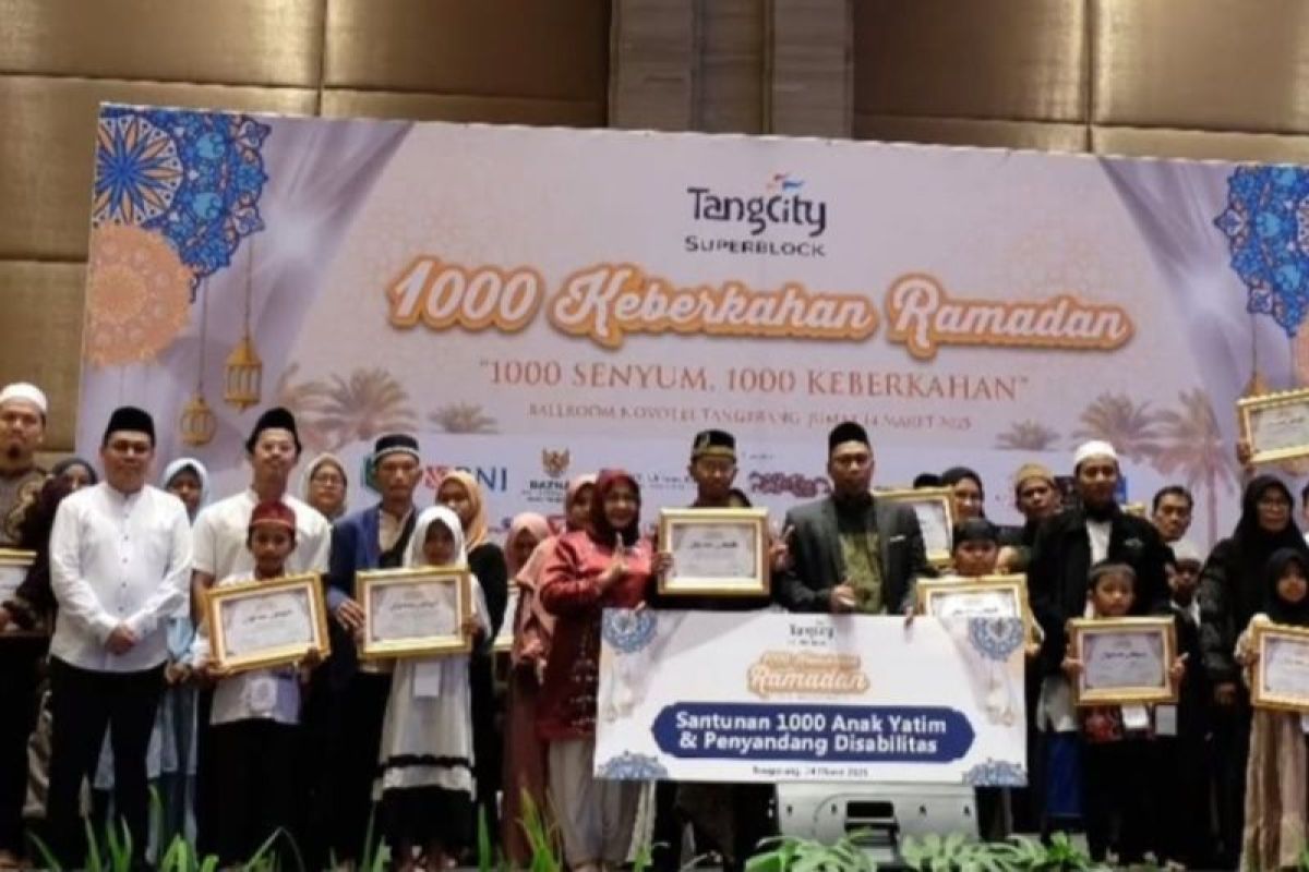 Buka puasa bersama 1.000 anak yatim dan penyandang disabilitas