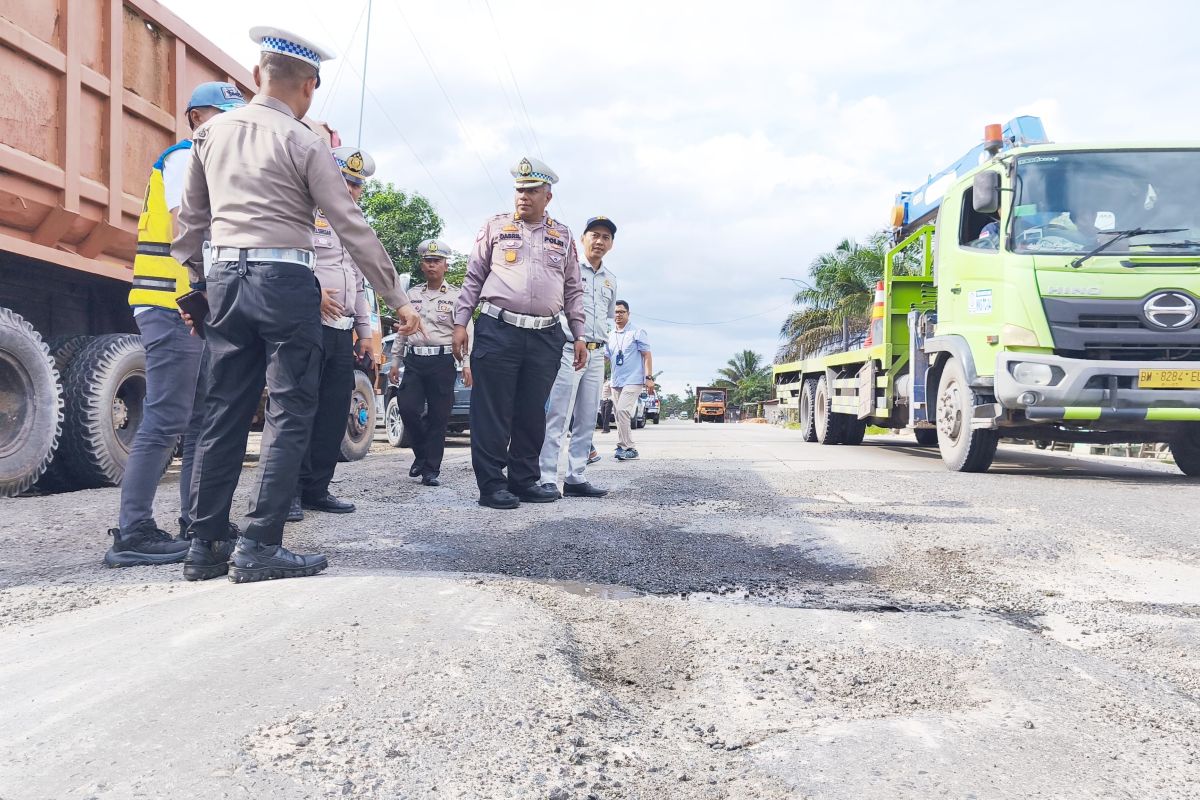 Ditlantas Polda Riau cek jalan lintas timur dan terminal Dumai jelang mudik lebaran