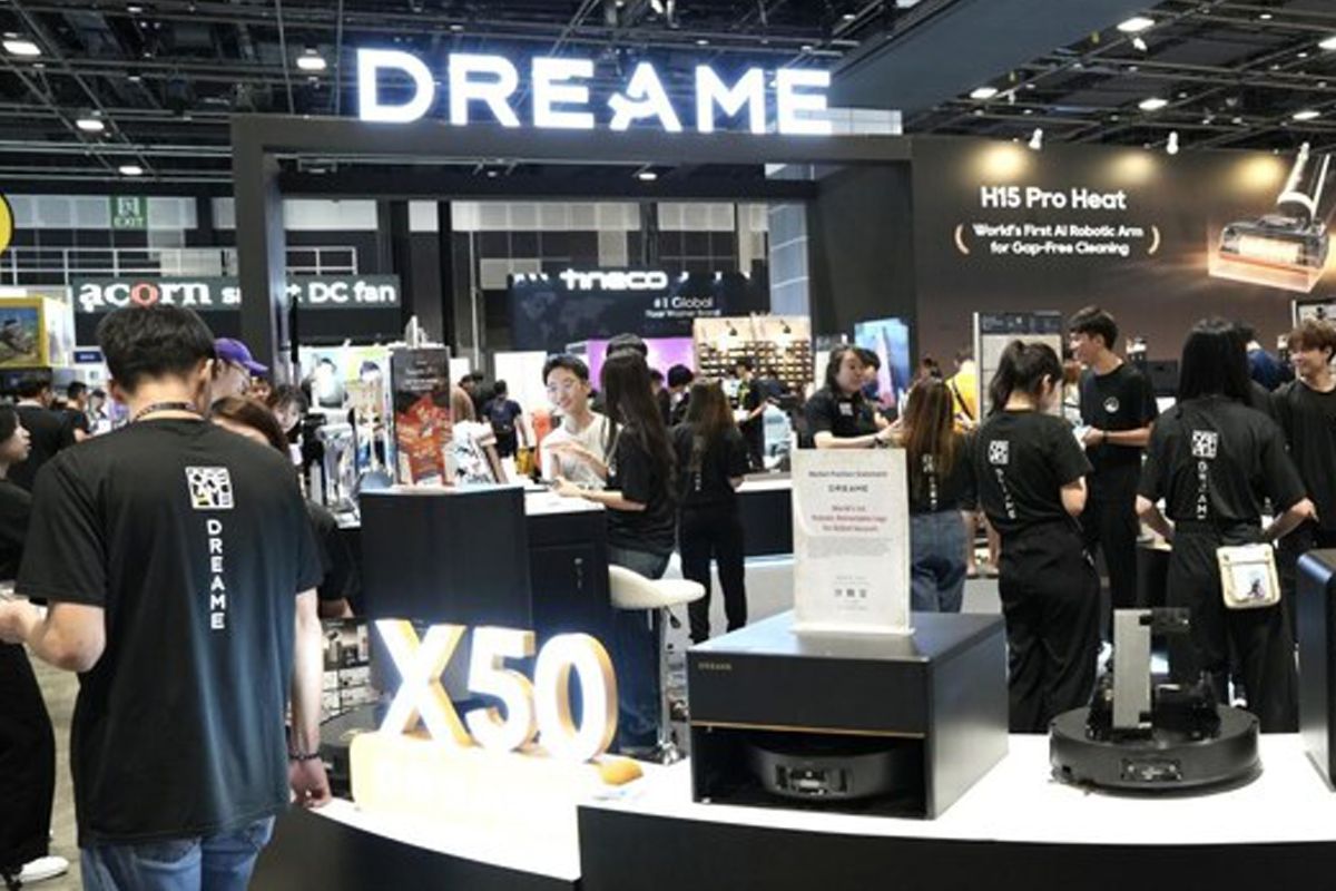 Dreame X50 Robotic Vacuum Makes Global Debut at IT Show 2025