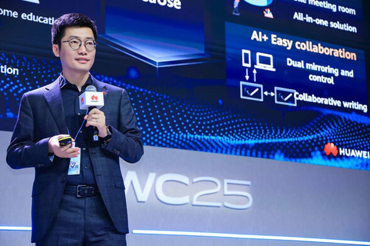 Huawei Unveils Flagship IdeaHub ES3/S3, Bringing AI to Offices and Making IdeaHub Everywhere