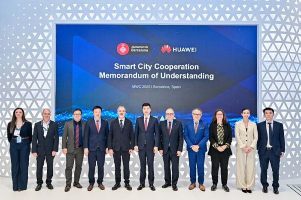 Huawei and Barcelona City Council Sign Strategic MoU to Advance Smart City Initiatives during MWC