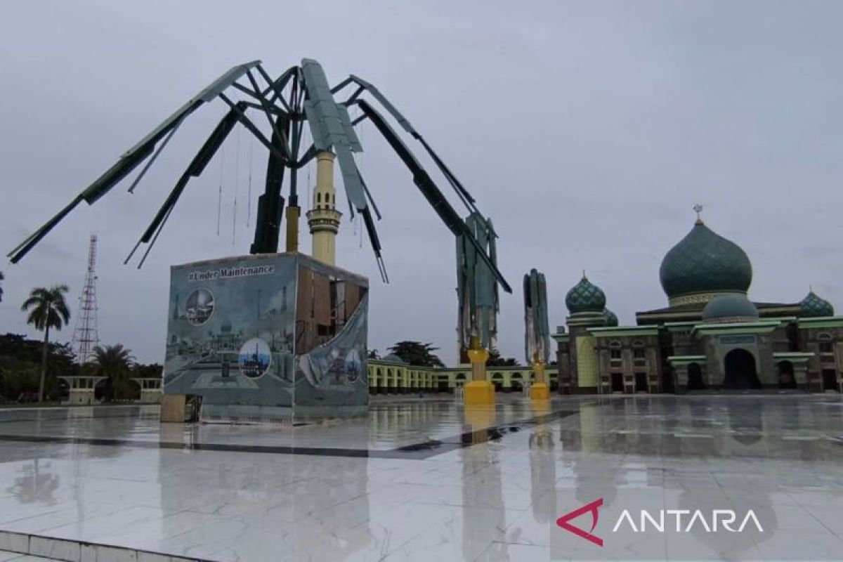 Payung elektrik Masjid Annur rusak, Pemprov Riau pertimbangkan perbaikan