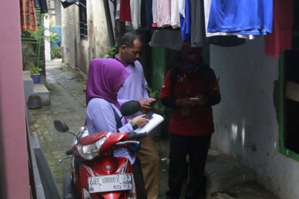 Tim PKH Madiun verifikasi penerima bansos dari DTKS ke DTSEN