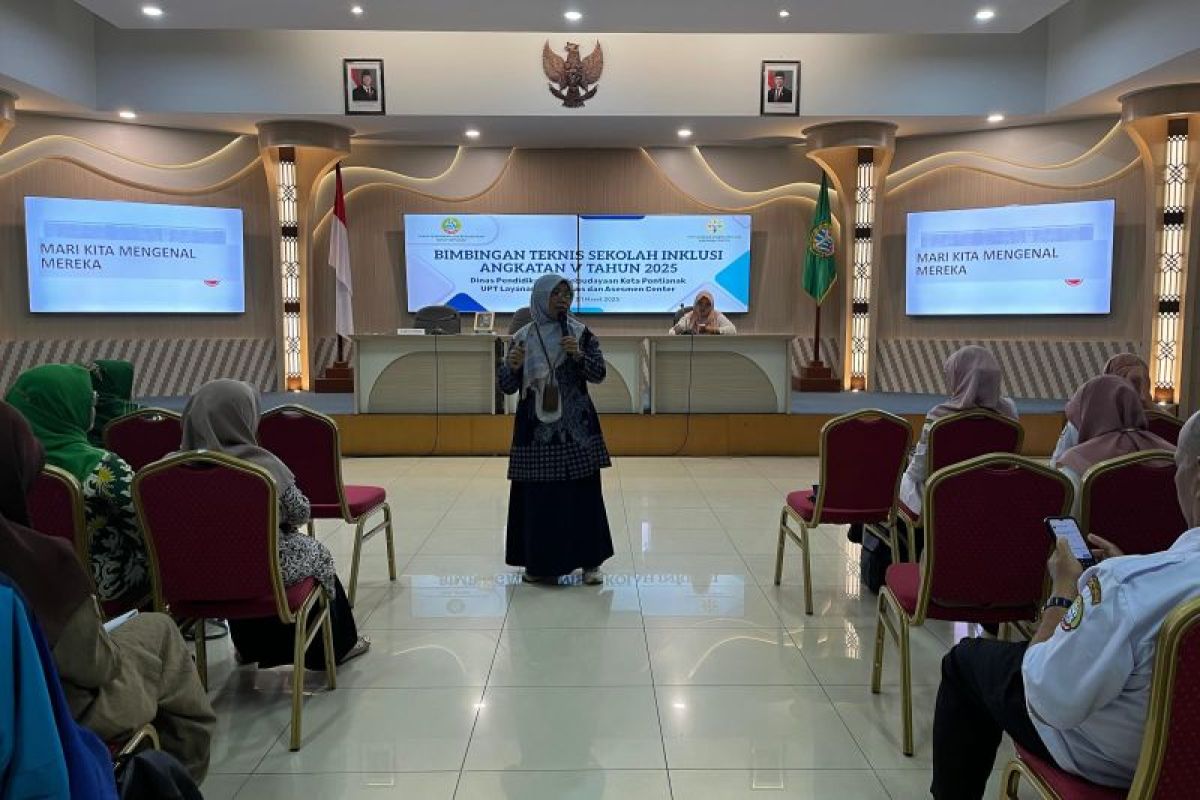 Disdikbud Kota Pontianak beri bimtek bagi guru hadirkan sekolah inklusi