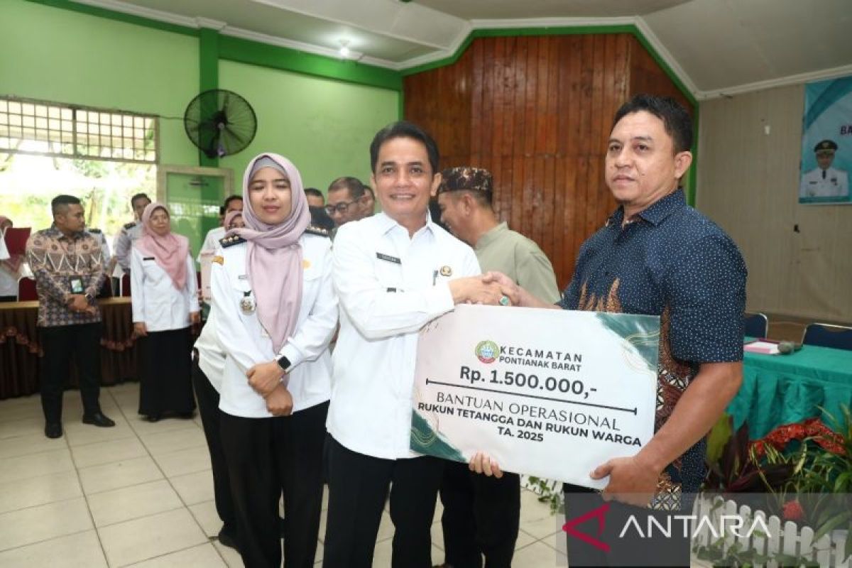 561 RT dan 105 RW di Pontianak terima bantuan operasional Rp1,5 juta