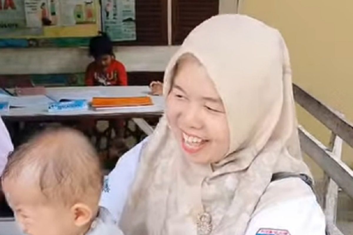 Tim Dinas Kesehatan Pesisir Selatan Kunjungi Pelaksanaan Posyandu ILP