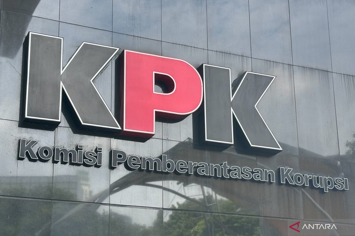 KPK menggeledah kantor "Visi Law Office" terkait TPPU Syahrul Limpo