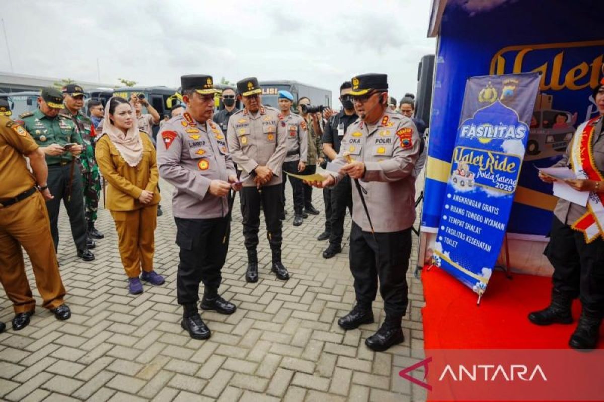 Kapolri cek kesiapan "valet and ride" sambut mudik Lebaran di Brebes