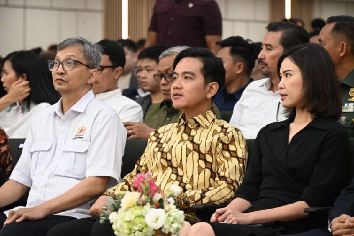 VP Gibran mendorong pemuda untuk merangkul AI demi masa depan Indonesia