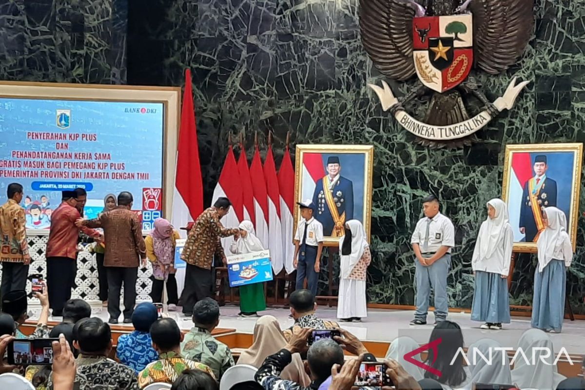 Pemprov DKI buka pos pelayanan KJP Plus di kantor kecamatan 
