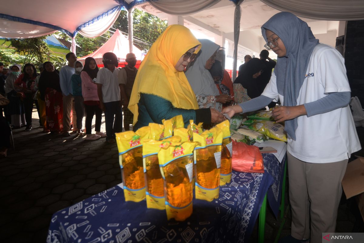 Waspada minyak goreng daur ulang, kenali ciri dan cara mengeceknya