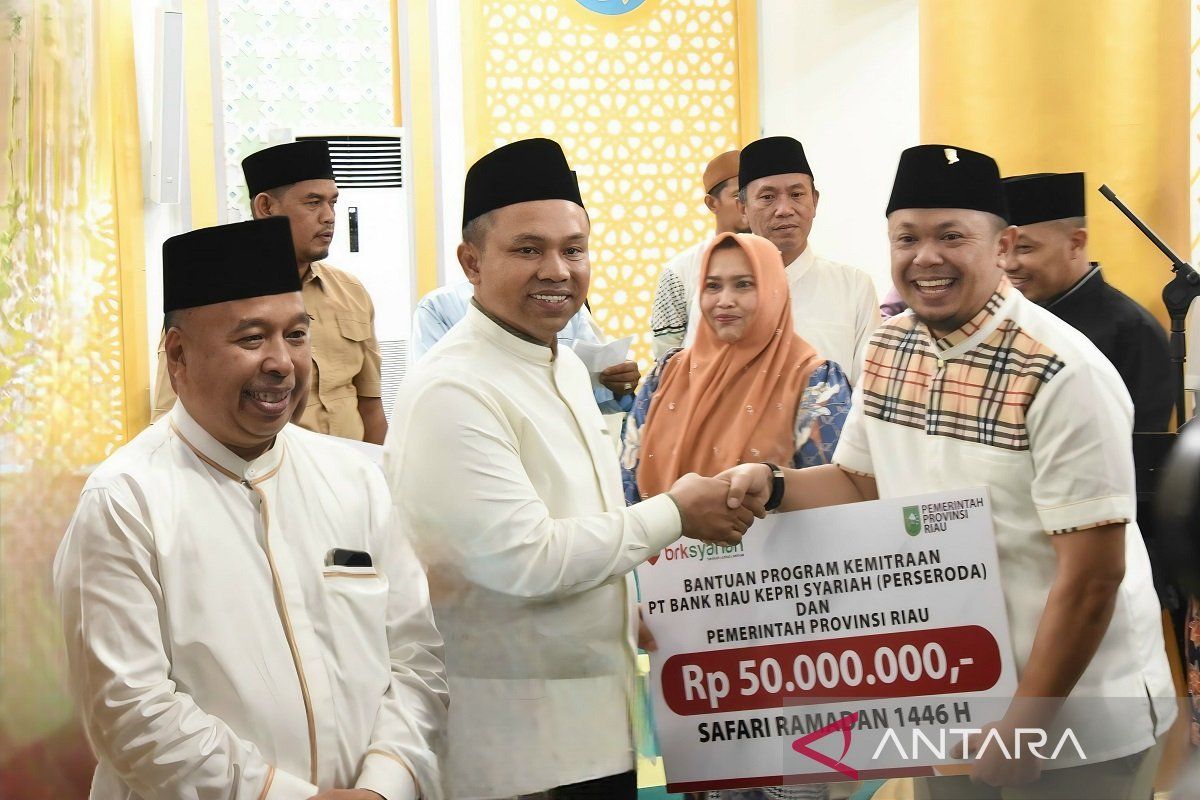 Ramadan Berkah: BRK Syariah salurkan bantuan CSR Rp50 juta untuk Masjid Arafah