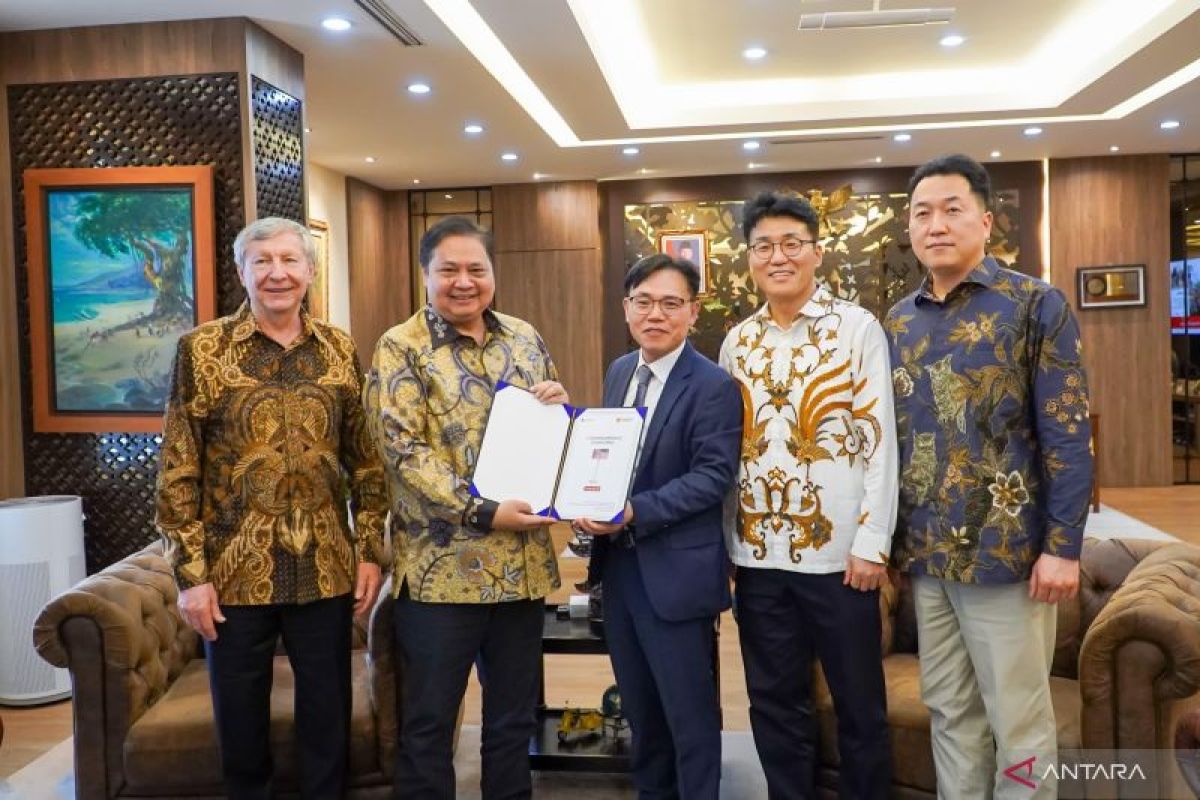 Indonesia intensifies clean energy, EV cooperation with South Korea