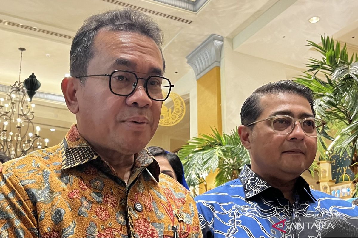 Menteri mendukung pelaku ekonomi kreatif untuk menembus pasar global.