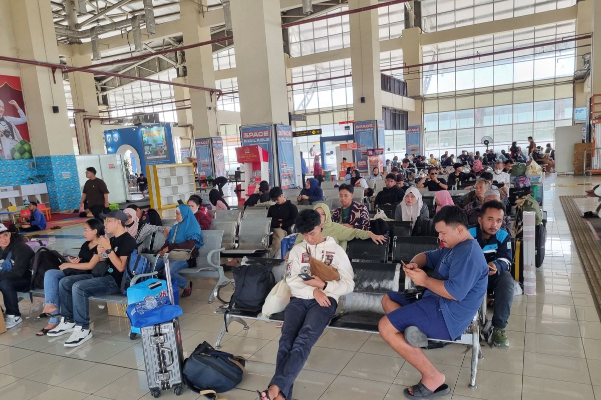 Puncak arus mudik di Terminal Pulo Gebang diprediksi 28 - 30 Maret