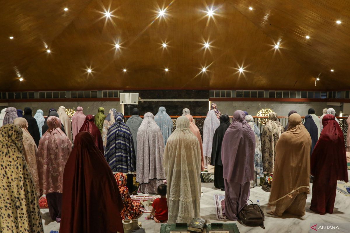 Cara jaga konsistensi shalat berjamaah tiap hari