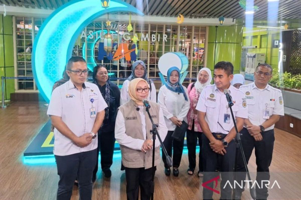 Menteri PPPA acungi jempol fitur pilih kursi khusus perempuan di KA