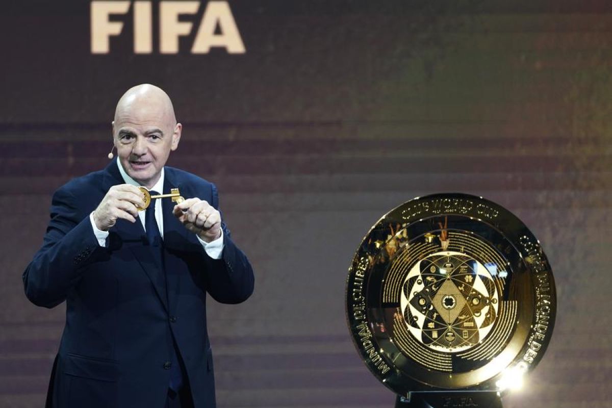 FIFA keluarkan 1 miliar dolar AS untuk klub di Piala Dunia Antarklub